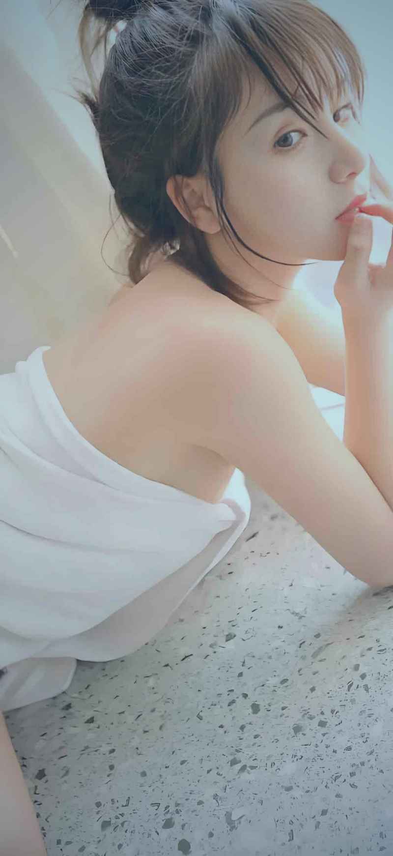 爱液视频创作者中心内的约拍服务入口界面示意图